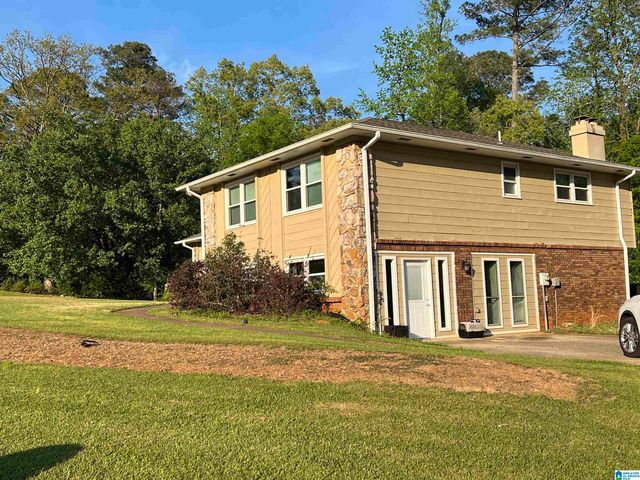 2021 EASTBROOK DRIVE, Trussville, AL 35173