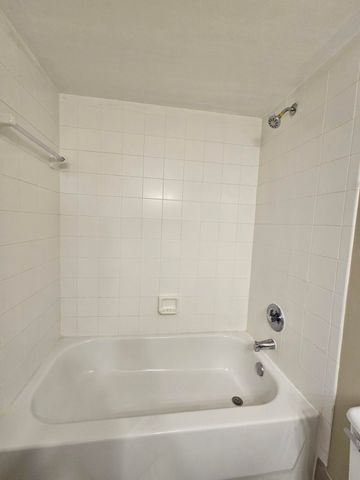 4187 N Haverhill Road 517, West Palm Beach, FL 33417