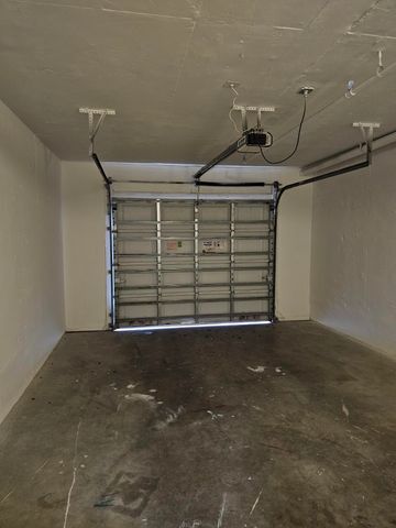 4187 N Haverhill Road 517, West Palm Beach, FL 33417