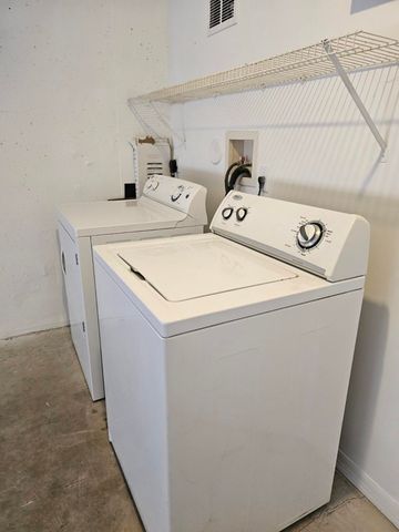 4187 N Haverhill Road 517, West Palm Beach, FL 33417