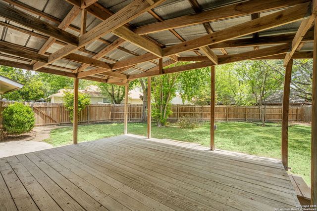 3618 Ridge Dawn St., San Antonio, TX 78247