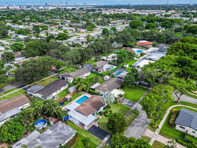 315 S 57th Avenue, Hollywood, FL 33023