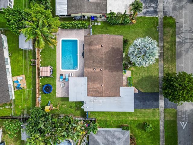 315 S 57th Avenue, Hollywood, FL 33023