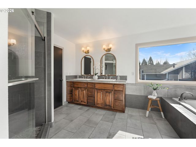 4423 Nw ASPEN Ct, Camas, WA 98607