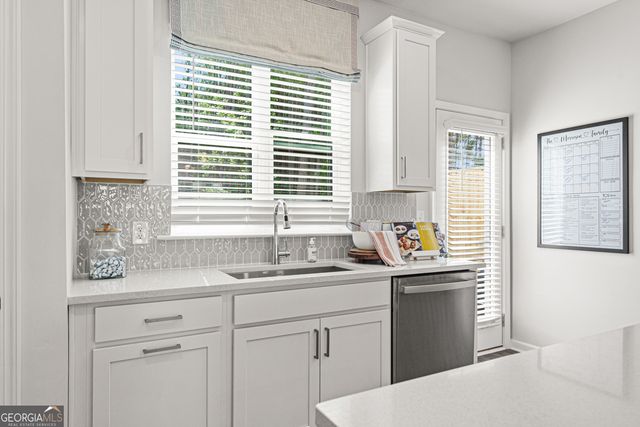 68 Wilder Ridge Way, Lawrenceville, GA 30044