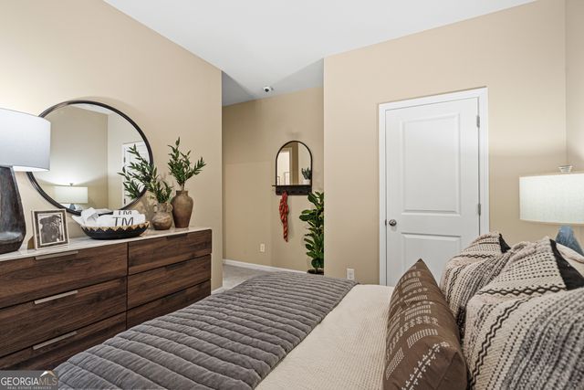 68 Wilder Ridge Way, Lawrenceville, GA 30044