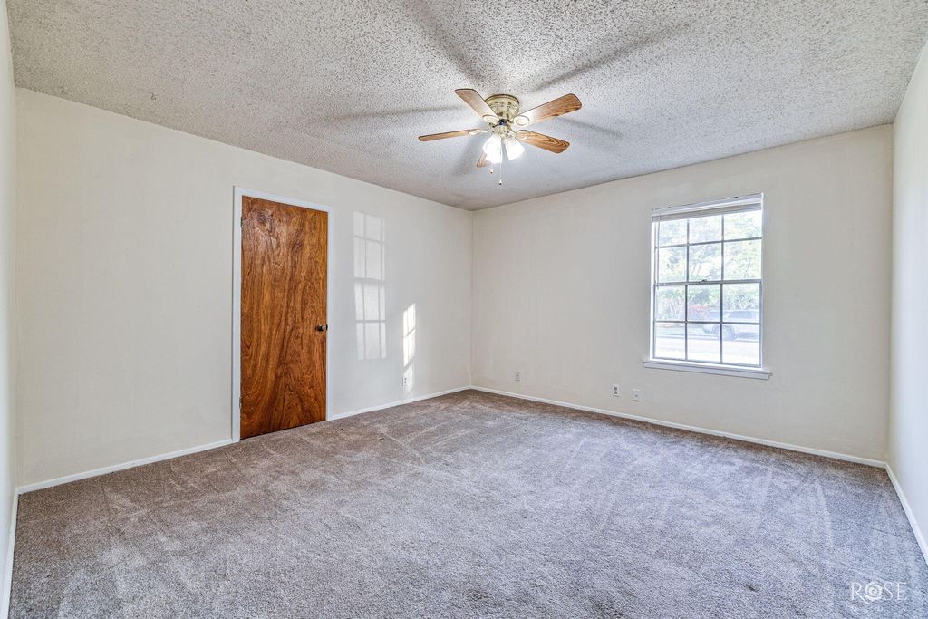 Image 20 of property listing at 3613 Old Post Road, San Angelo, TX 76904