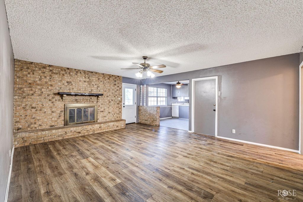 Image 9 of property listing at 3613 Old Post Road, San Angelo, TX 76904