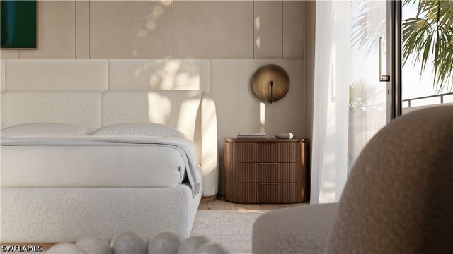 975 6Th AVE S 203, Naples, FL 34102