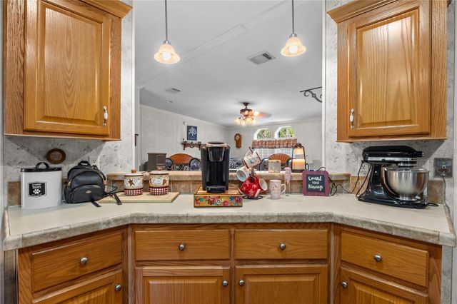 6679 NW 27TH PLACE, Bell, FL 32619