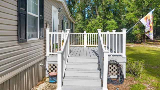6679 NW 27TH PLACE, Bell, FL 32619