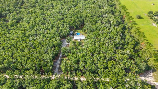 6679 NW 27TH PLACE, Bell, FL 32619