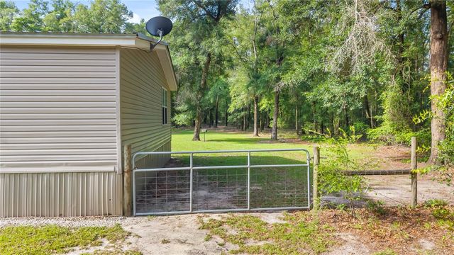 6679 NW 27TH PLACE, Bell, FL 32619