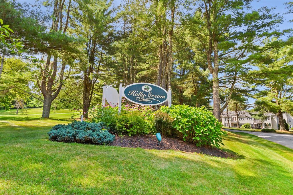103 Holly Stream Court, Brewster, NY 10509
