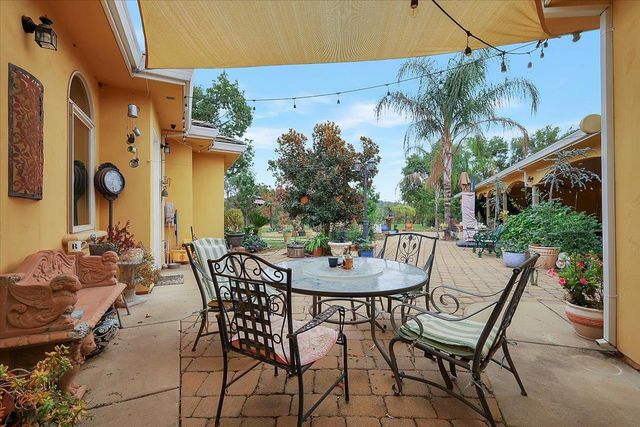 7070 Cross Star Trl, Loma Rica, CA 95901