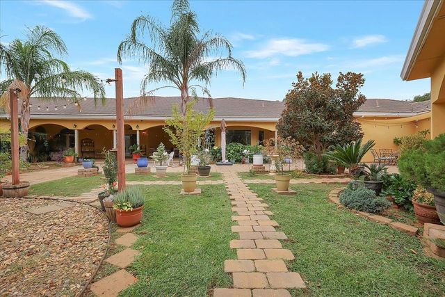 7070 Cross Star Trl, Loma Rica, CA 95901