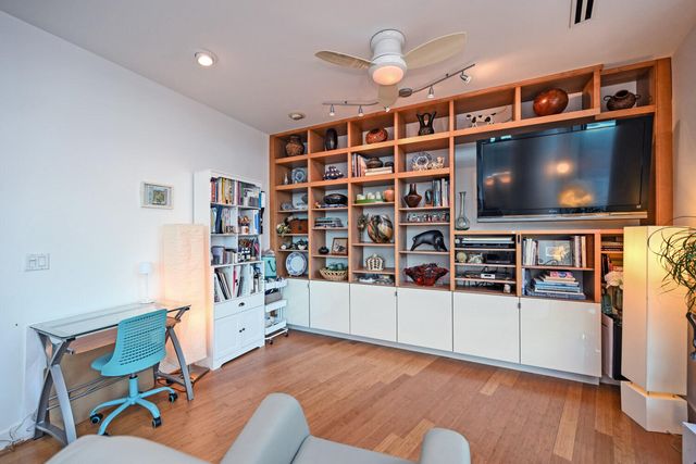 1 Roebling Way, 805, Covington, KY 41011