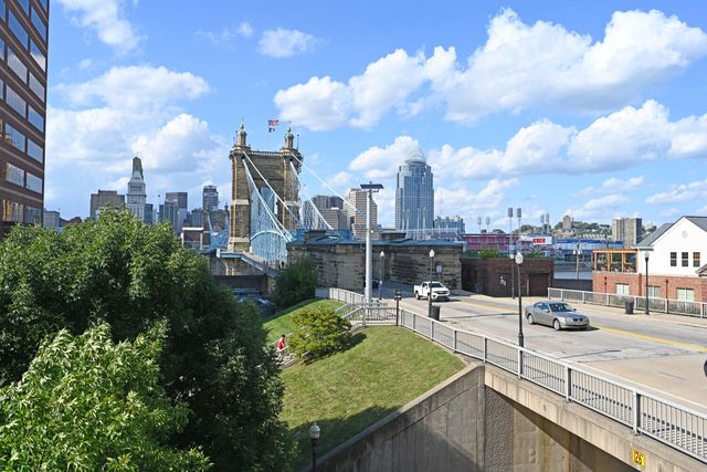 1 Roebling Way, 805, Covington, KY 41011