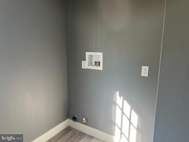 100 HUNTER AVE, Westville, NJ 08093
