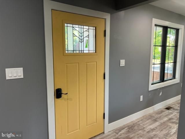 100 HUNTER AVE, Westville, NJ 08093
