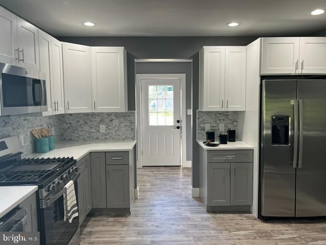 100 HUNTER AVE, Westville, NJ 08093