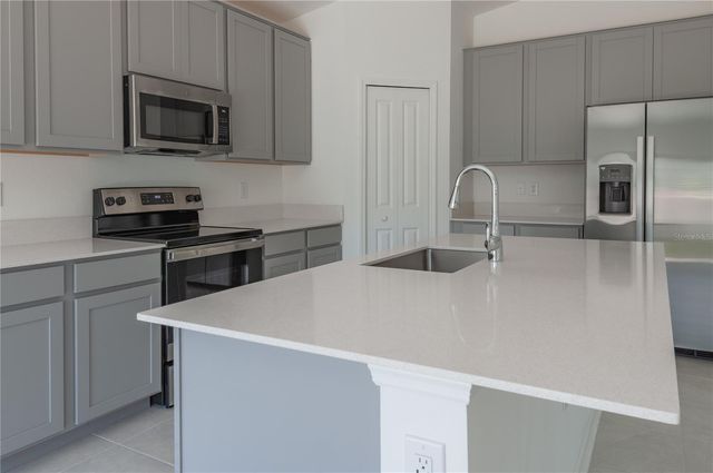 416 ADAMS ALE PLACE, Davenport, FL 33837