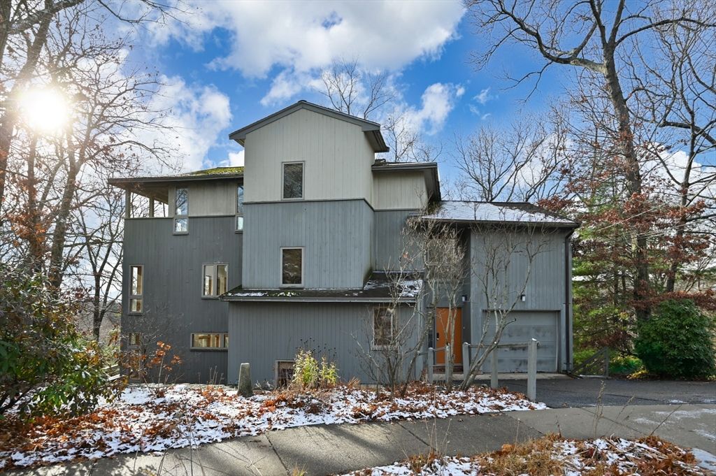 55 Grove Hill Park, Newton, MA 02460