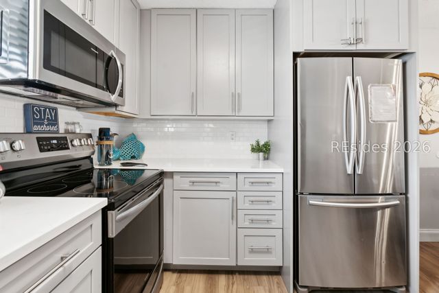 663 William Hilton Pkwy Apt 4227, Hilton Head Island, SC 29928