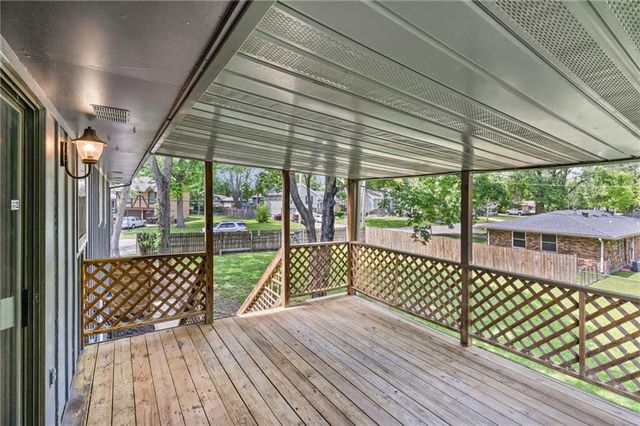1408 GAMBRELL Street, Greenwood, MO 64034