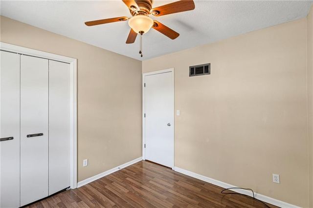 1408 GAMBRELL Street, Greenwood, MO 64034
