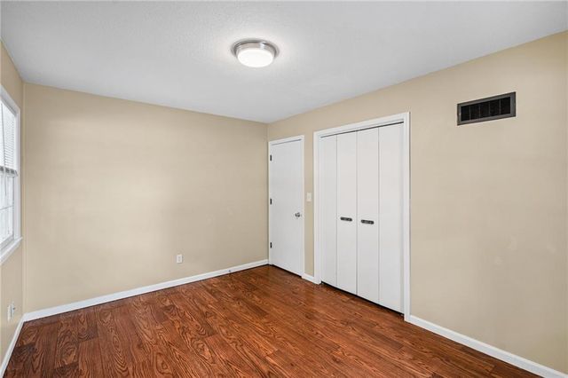 1408 GAMBRELL Street, Greenwood, MO 64034