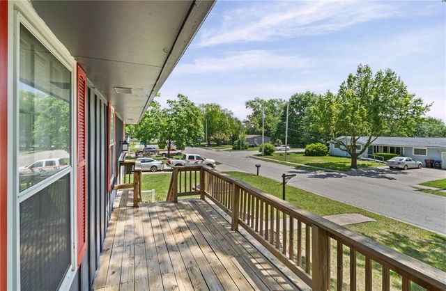 1408 GAMBRELL Street, Greenwood, MO 64034
