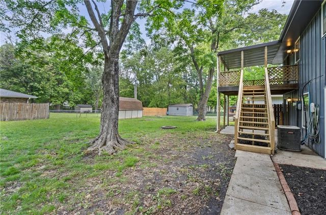 1408 GAMBRELL Street, Greenwood, MO 64034