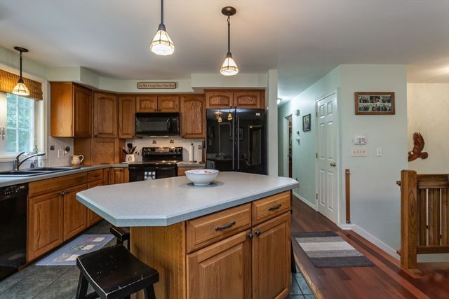 3235 Sharps Lot Rd, Dighton, MA 02715