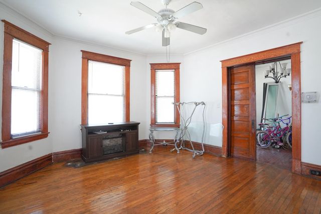 827 Geneva Avenue Se, City Of Grand Rapids, MI 49507