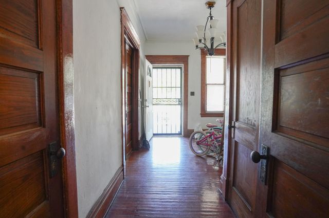827 Geneva Avenue Se, City Of Grand Rapids, MI 49507