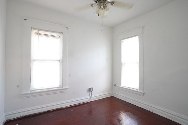 827 Geneva Avenue Se, City Of Grand Rapids, MI 49507