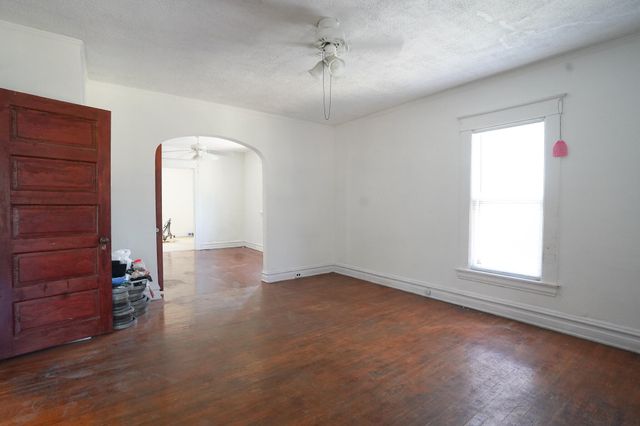827 Geneva Avenue Se, City Of Grand Rapids, MI 49507