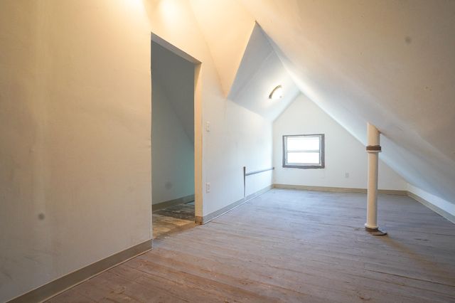 827 Geneva Avenue Se, City Of Grand Rapids, MI 49507
