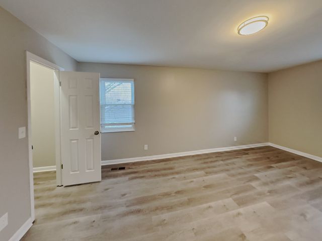 622 Meadowview Dr, Mount Juliet, TN 37122