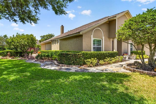 9436 ROCKROSE DRIVE, Tampa, FL 33647