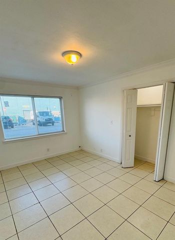 11005 SW 1st St 107, Sweetwater, FL 33174