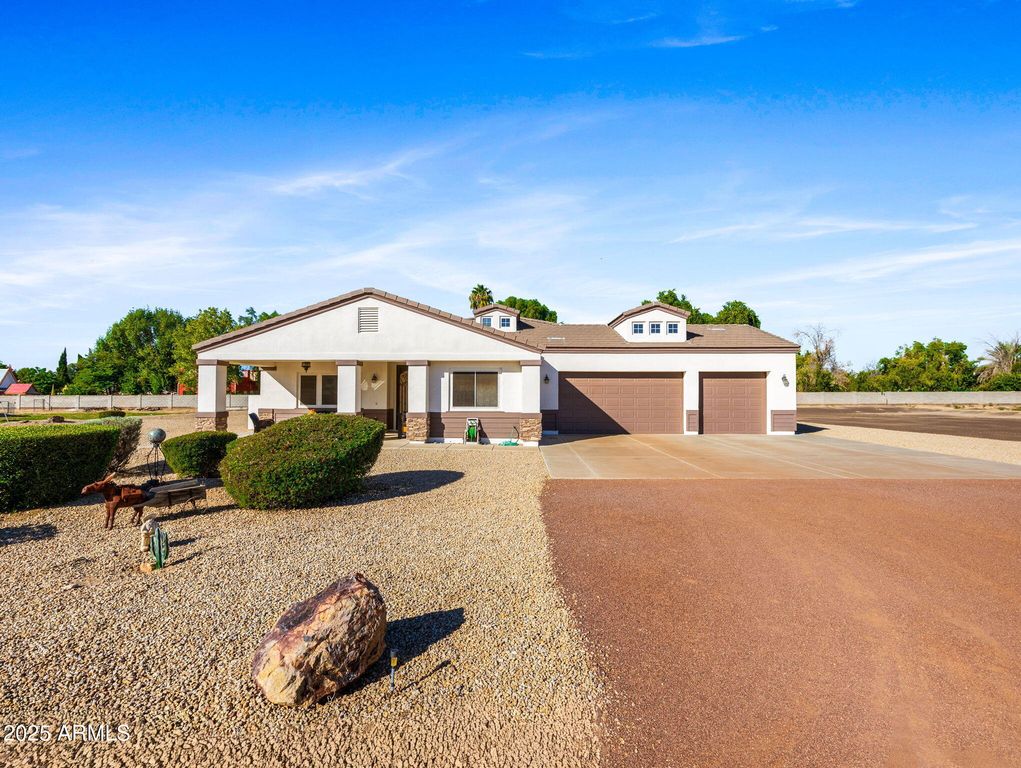 6528 N 171ST Lane, Waddell, AZ 85355