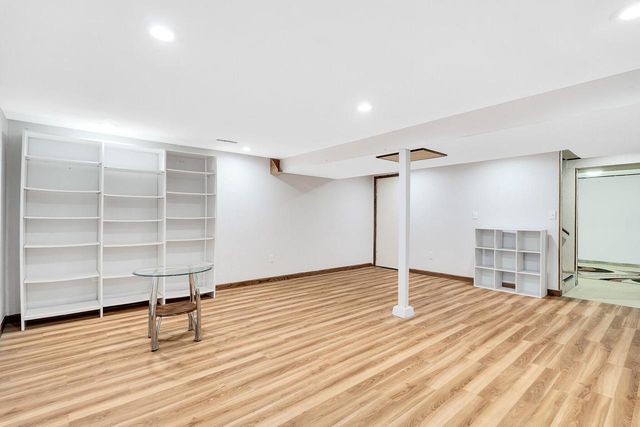 1371A County Road SS, Onalaska, WI 54650