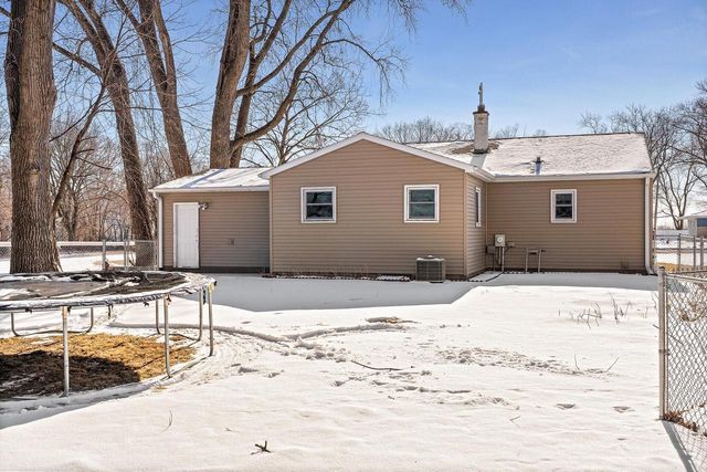 1371A County Road SS, Onalaska, WI 54650