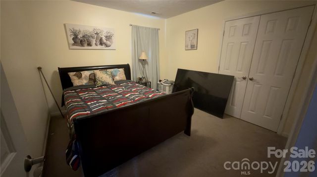 5227 Eagle Creek Drive, Charlotte, NC 28269