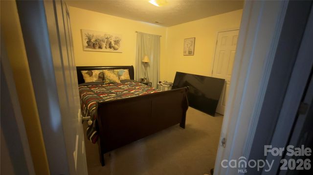 5227 Eagle Creek Drive, Charlotte, NC 28269