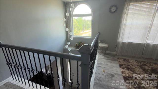 5227 Eagle Creek Drive, Charlotte, NC 28269