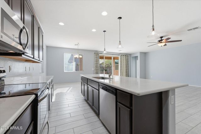 1241 E PALO VERDE Drive, Casa Grande, AZ 85122