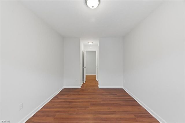 821 Lancaster LN, Newport News, VA 23602